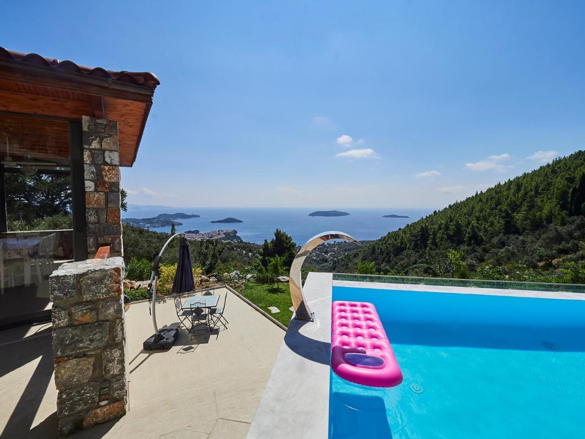 Sky Sea & * Megali Ammos (Skiathos)