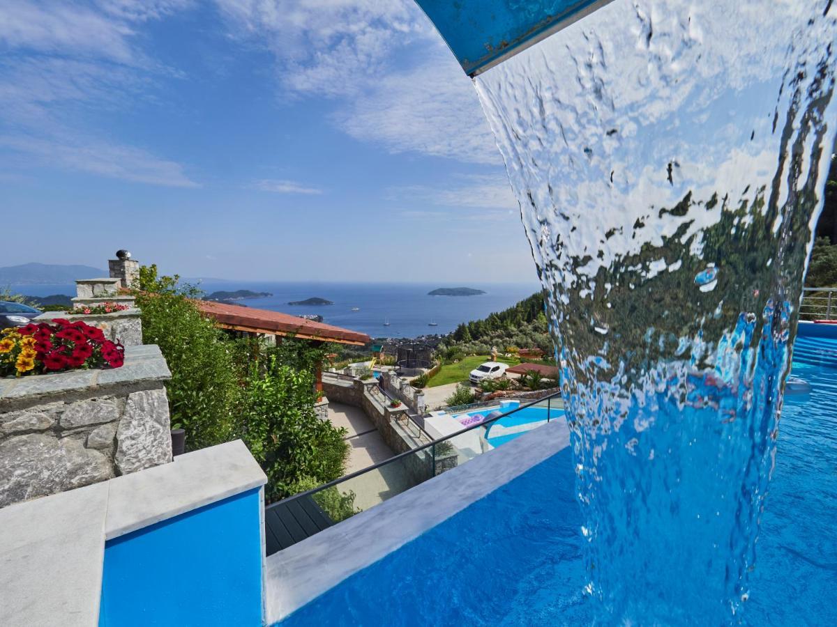 Sky Sea & Villa Megali Ammos (Skiathos)